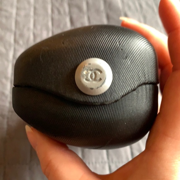 CHANEL 😎 Sunglasses model 6007 - Picture 7 of 15